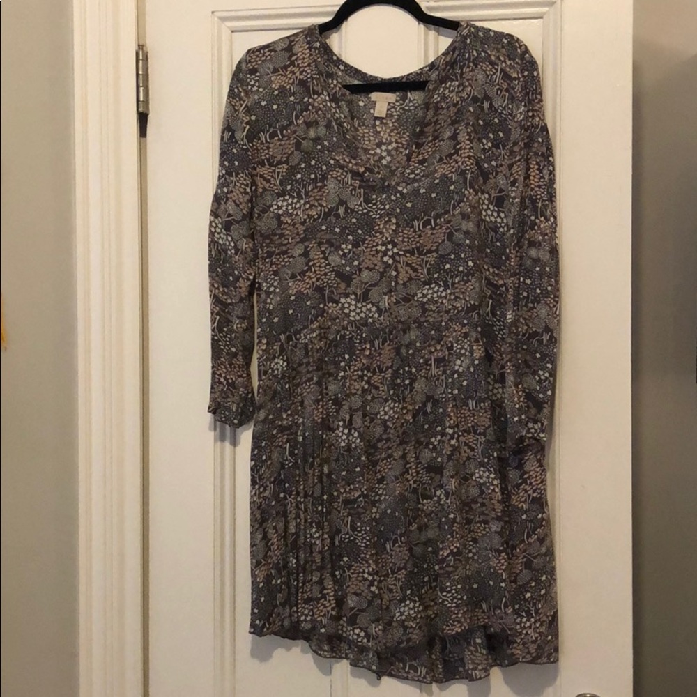Hinge floral dress